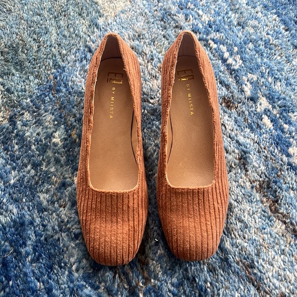 E8 by Miista corduroy pumps - Picture 5 of 9